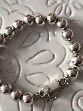 Silpada Silver Beaded Bracelet - Shiny Silver Spheres